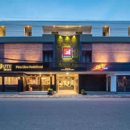 Time Square Boutique Hotel & Spa Alappuzha Экстерьер фото