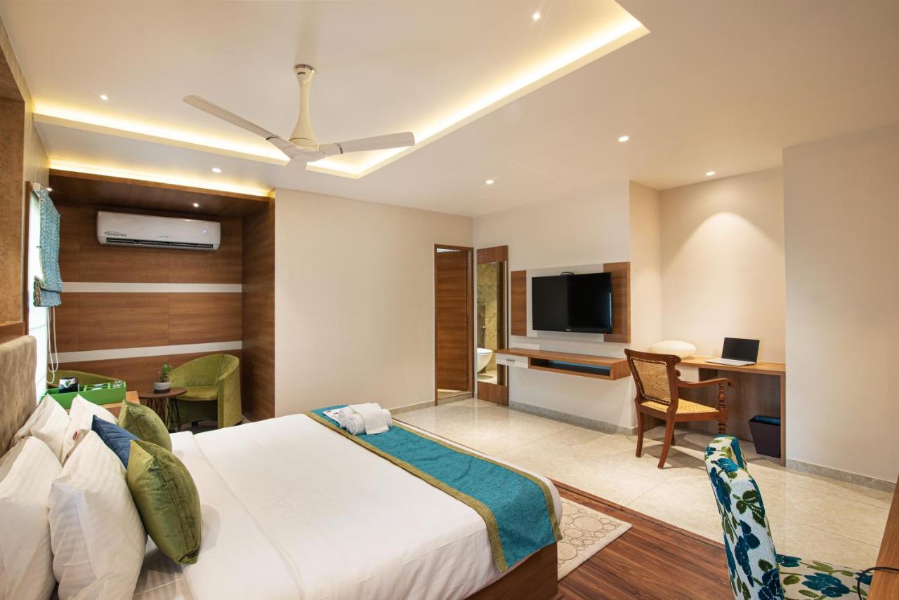 Time Square Boutique Hotel & Spa Alappuzha Экстерьер фото