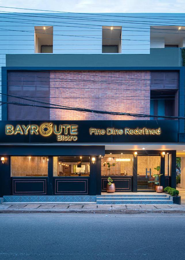 Time Square Boutique Hotel & Spa Alappuzha Экстерьер фото