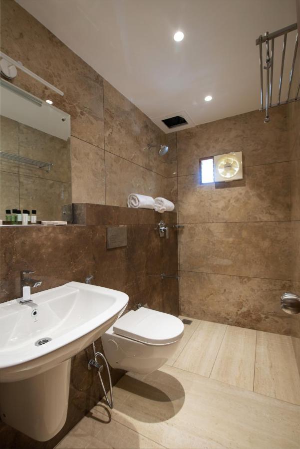Time Square Boutique Hotel & Spa Alappuzha Экстерьер фото