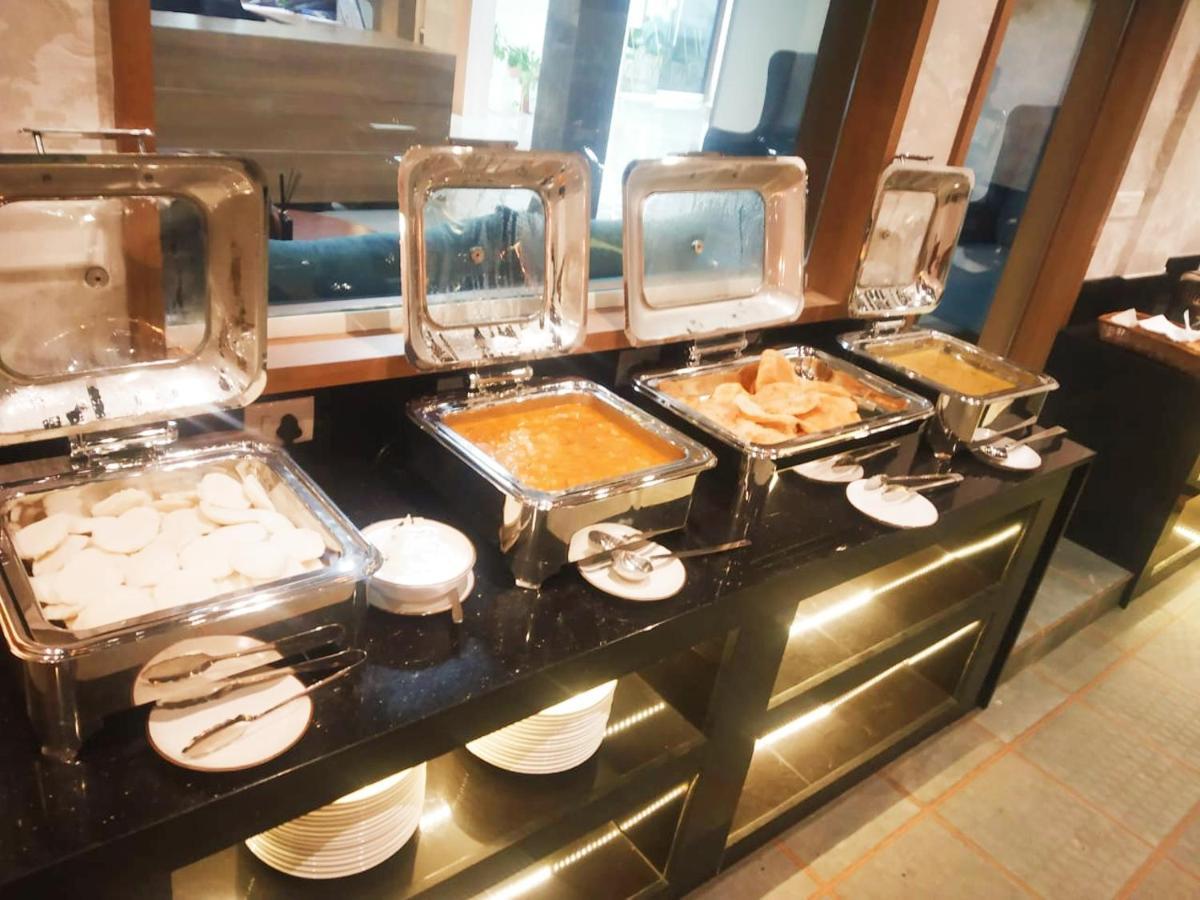 Time Square Boutique Hotel & Spa Alappuzha Экстерьер фото